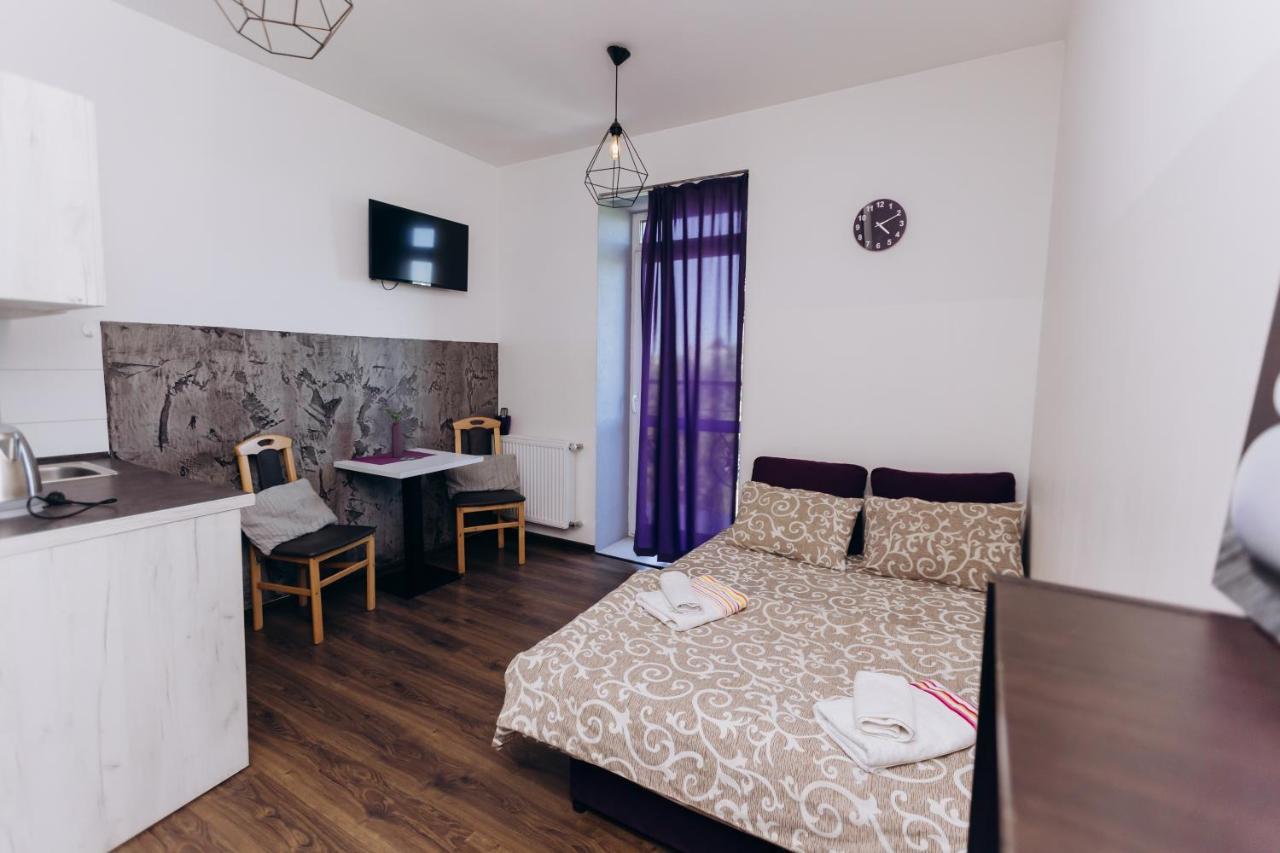 Нові Apartments Біля Жд Вокзалу Ivano-Frankivsk Exterior photo